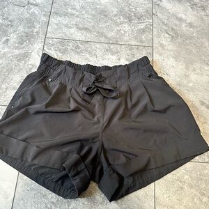 Lululemon Breakaway Shorts